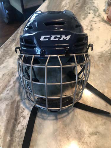 Blue Used Junior Small CCM Resistance 100  Helmet