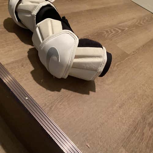 Used Large Nike Arm Pads