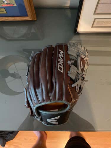 Brown High School/College Infield Mako Legacy 11.5" Baseball Glove
