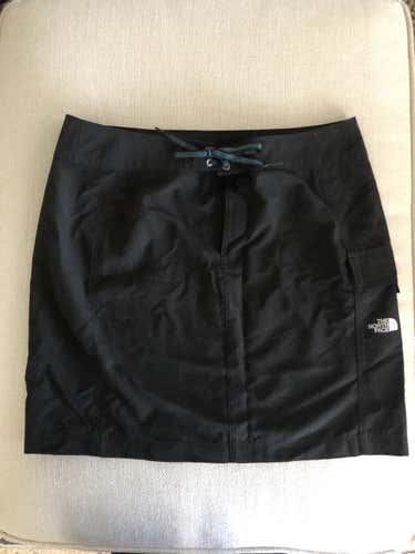 The North Face Women’s Skirt.  Black. Size 8