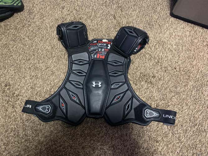 Used Medium Under Armour Shoulder Pads