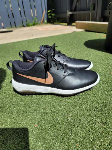New Women's size 10 Nike Roshe G Tour Golf Shoes