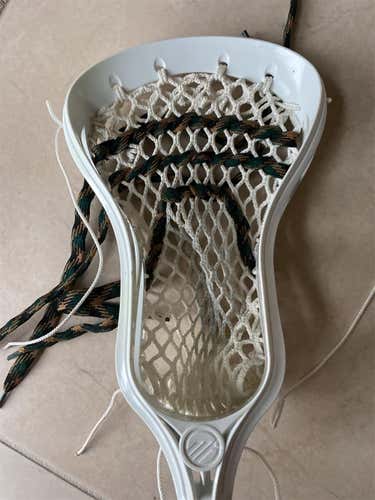 White Used Defense Strung Rize Head