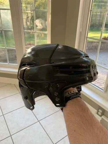 Black Used Large Bauer Re-Akt 100 Helmet