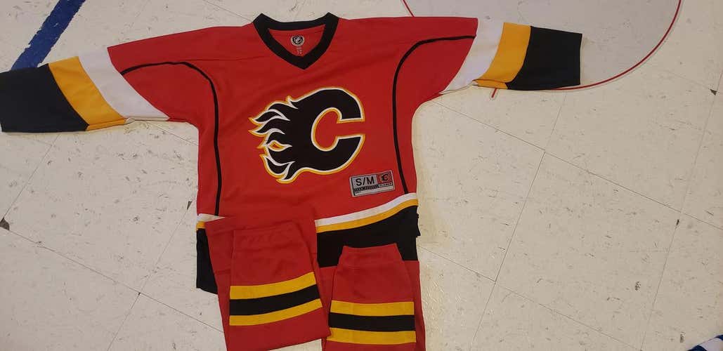 Bundle- Unisex Used Youth Small / Medium Reebok Jersey