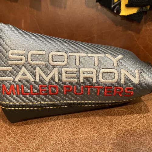 Scotty Cameron Mid Mallet Putter Cover