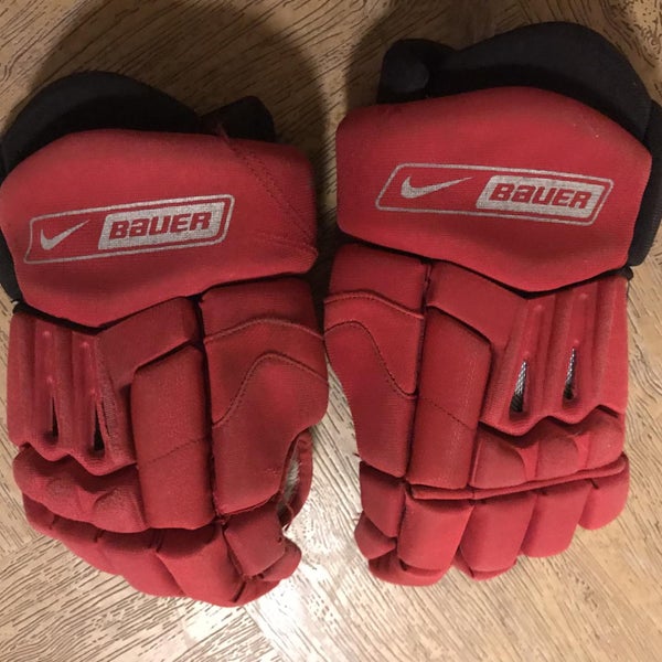 Red Senior Bauer 14" Gloves