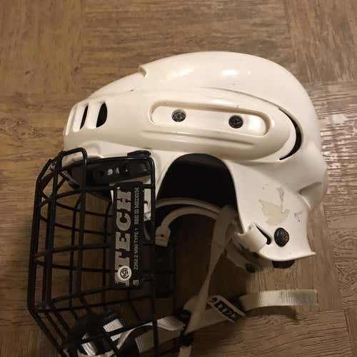 White Used Large CCM Helmet