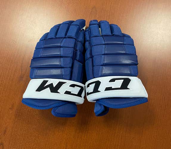 #88 Max Gildon Blue New Senior CCM HG97 Gloves 15" Pro Stock