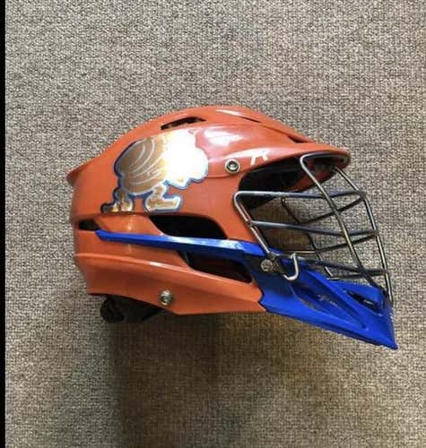 Top Gun Fighting Clams Cascade R Helmet
