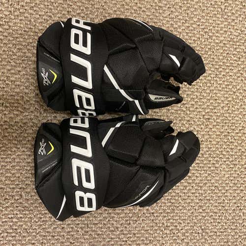 Senior Bauer Vapor 2X Pro 13" Gloves