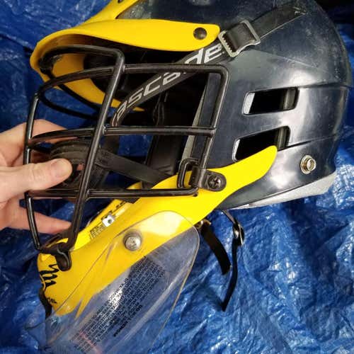 Blue Youth Used Goalie Cascade CPRO Helmet