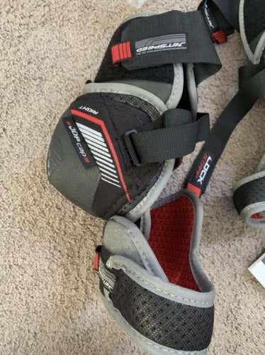 Senior Small CCM JetSpeed FT390 Elbow Pads