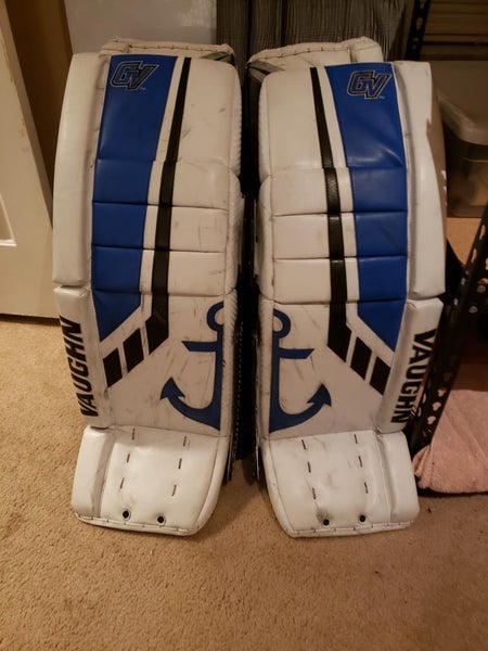 Full Custom Grand Valley State University Senior 34+2" Vaughn Regular Ve8 Pro Carbon Goalie Full Set