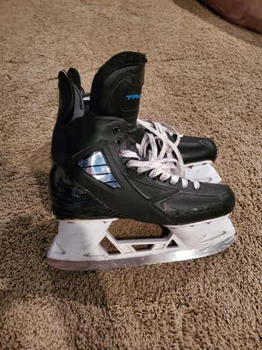 Used Senior True Hockey Skates Regular Width Size 10