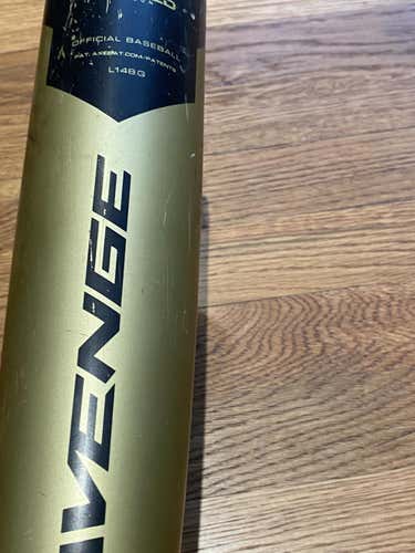 2019 AXE Composite Avenge Bat (-10) 21 oz 31"