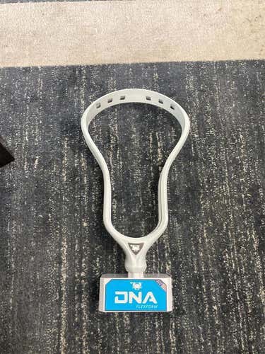 White New Unstrung DNA Head