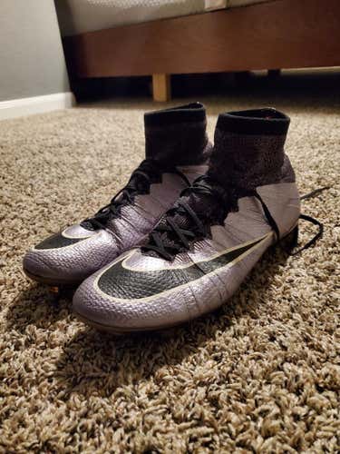Nike Mercurial Superfly cleats