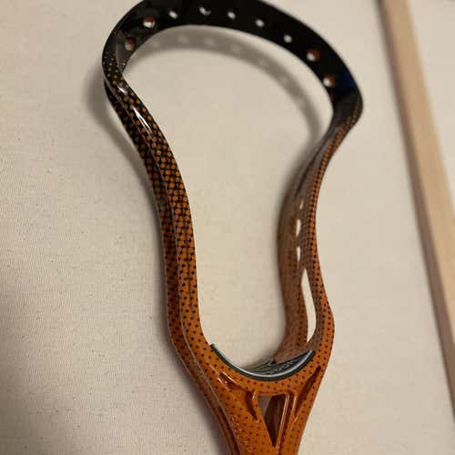 New Unstrung Head