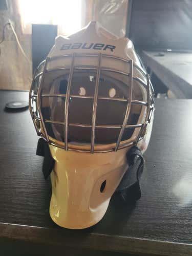 White Used Senior Bauer NME Goalie Mask