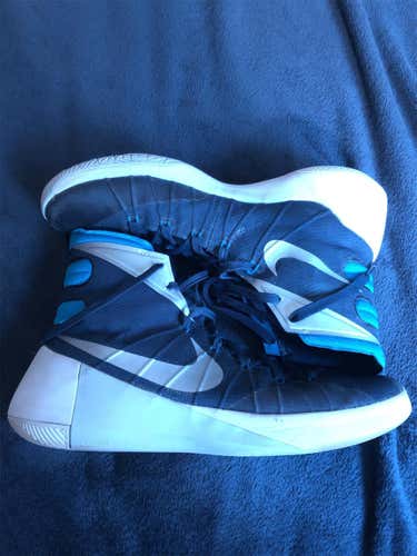 Blue Men's Size 11.5 Nike Hyperdunk