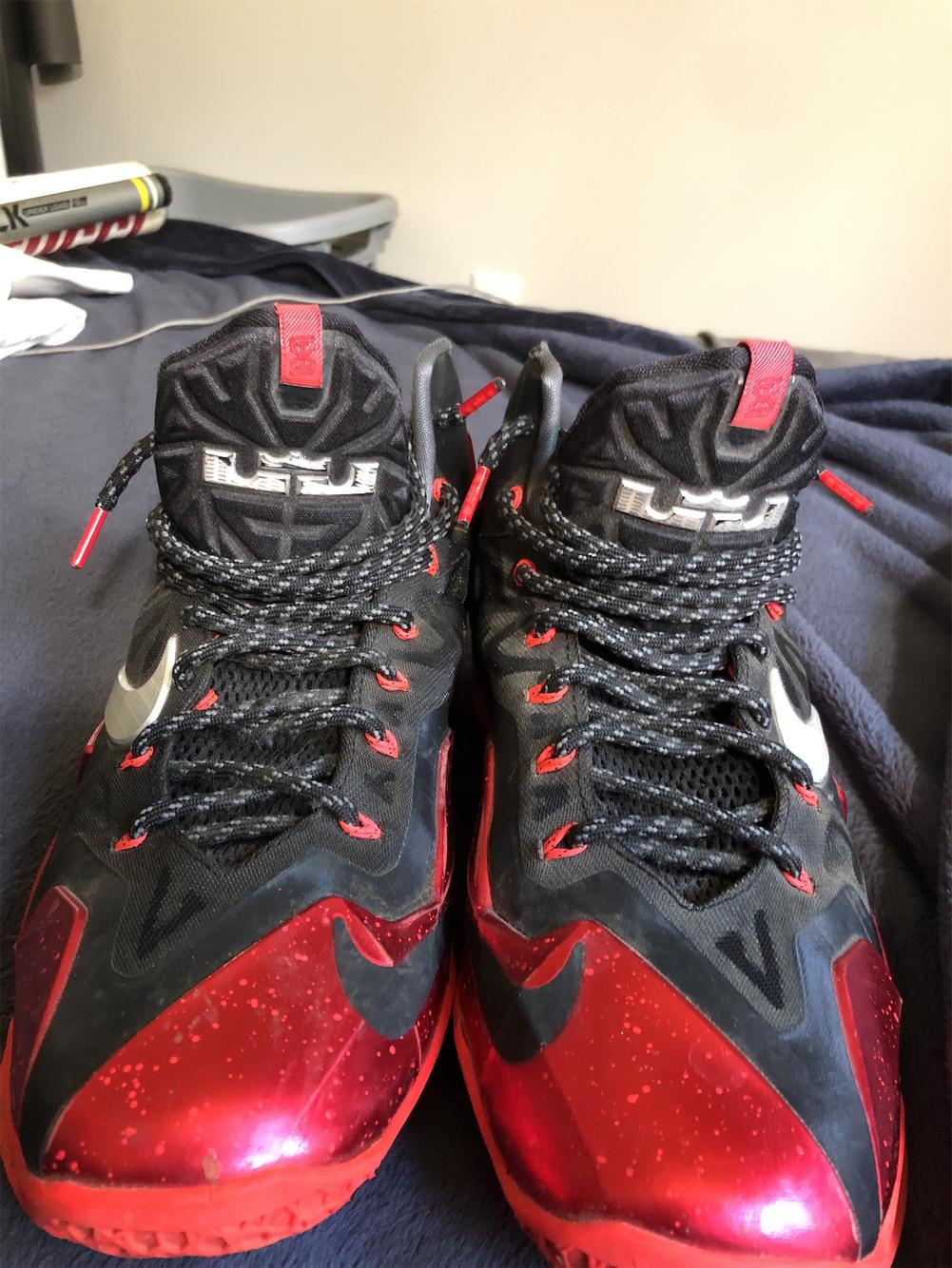 lebron 11 away