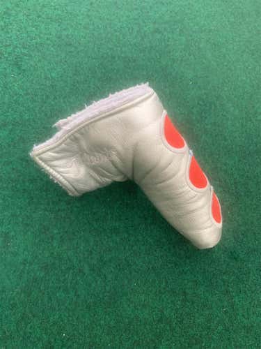 Used Scotty Cameron 2011 Studio Select Putter Cover