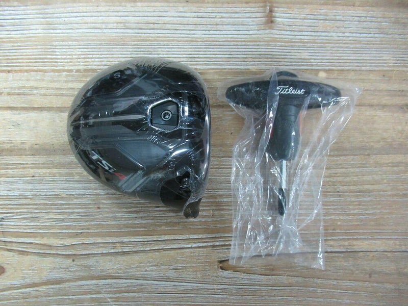 **BRAND NEW** TITLEIST TSi 4  10* DRIVER HEAD ONLY WRENCH INCLUDED
