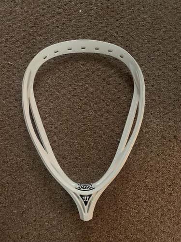 New Unstrung Nemesis 2 Goalie Head