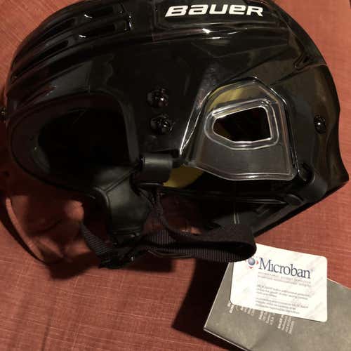 Black New Medium Bauer Re-Akt 75  Helmet