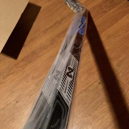 Senior Left Hand Team Nexus Pro Stock Hockey Stick