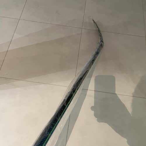 Nexus Geo P92 70 Right Hand Hockey Stick