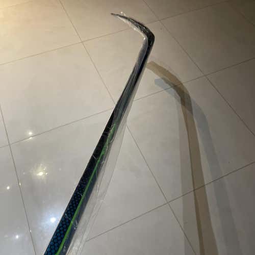 Nexus Geo P92 65 Right Hand IntHockey Stick