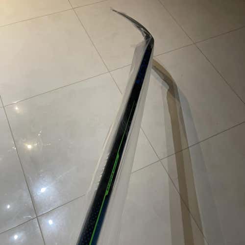 Nexus Geo P92 87 Right Hand Hockey Stick