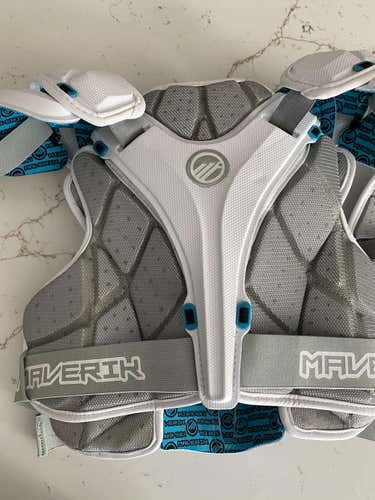 New Large Maverik Rome Shoulder Pads