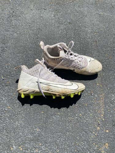 White Men's Molded Cleats Nike