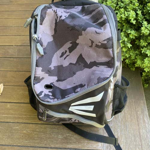 Gray Used Easton Bat Pack