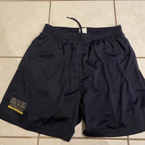 Sweden Hockey Shorts Size Small