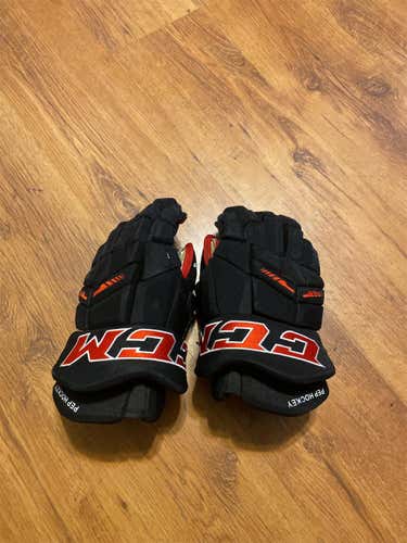Black Senior CCM 14" Pro Stock Gloves