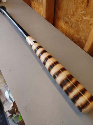 BBCOR Certified 2021 Sasquatch Wood Bat 29 oz 32"