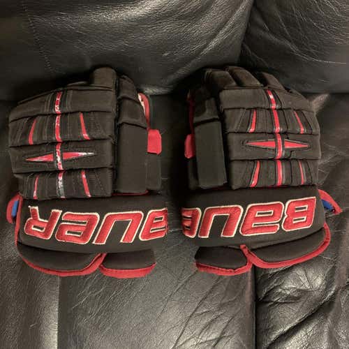 Black Senior Bauer 4 Roll 14"  Gloves