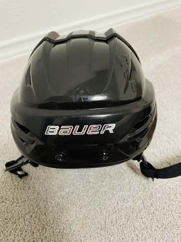 Black Used Small Bauer Re-Akt 95 Helmet