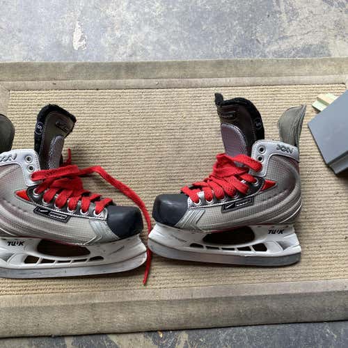 Bauer Size 5 Hockey Skates