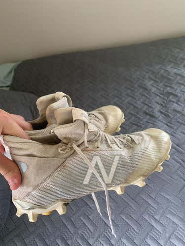 White Men's Molded Cleats High Top