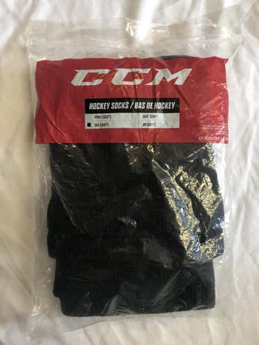 Black New Senior Medium CCM Knit Hockey Socks