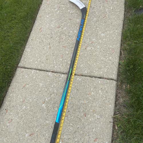 Intermediate Right Handed Nexus Geo Mid Pattern Hockey Stick