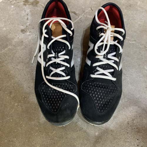 Black Used Molded Cleats Low Cut