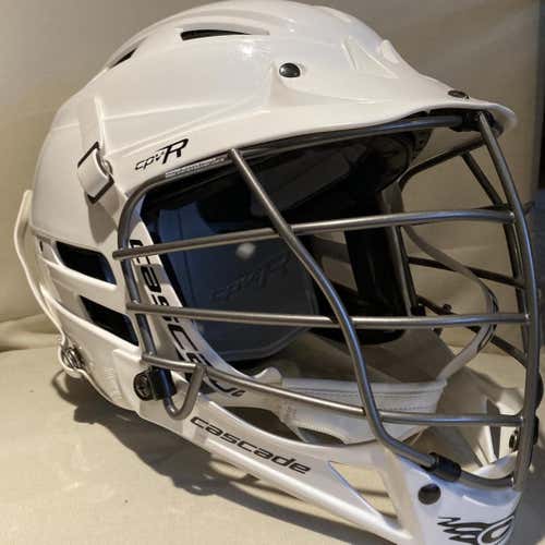 White Lacrosse Cascade CPV-R Helmet Small-Medium