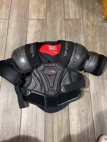 New Large Bauer Vapor x900 Lite Shoulder Pads