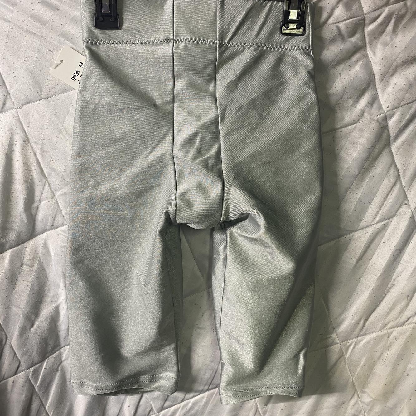 Silver Youth Small Russell F2062WK 